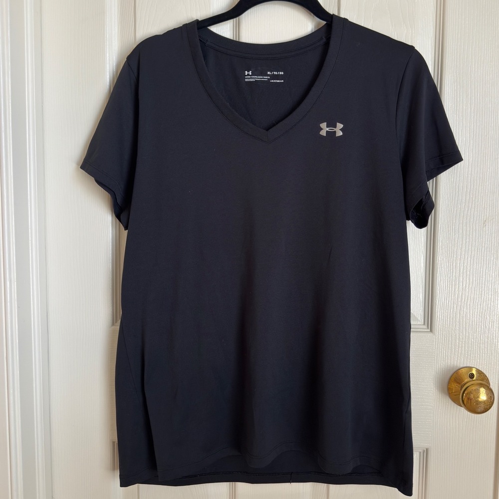 Under Armour Womens HeatGear V-Neck Short Sleeve T-Shirt Black XL Loose Fit